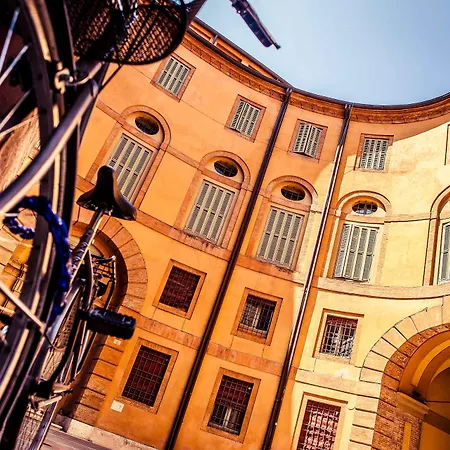 Europa فندق فيرّارا