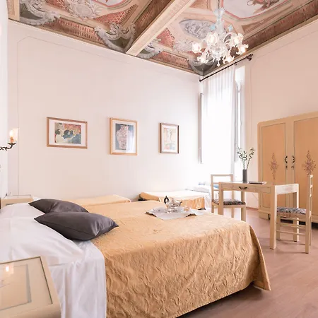 فندق Europa فيرّارا